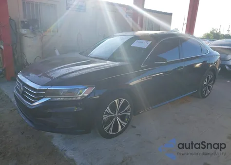 2020 Volkswagen Passat 2.0T Sel z USA, uszkodzony, nr VIN 1VWCA7A31LC020544